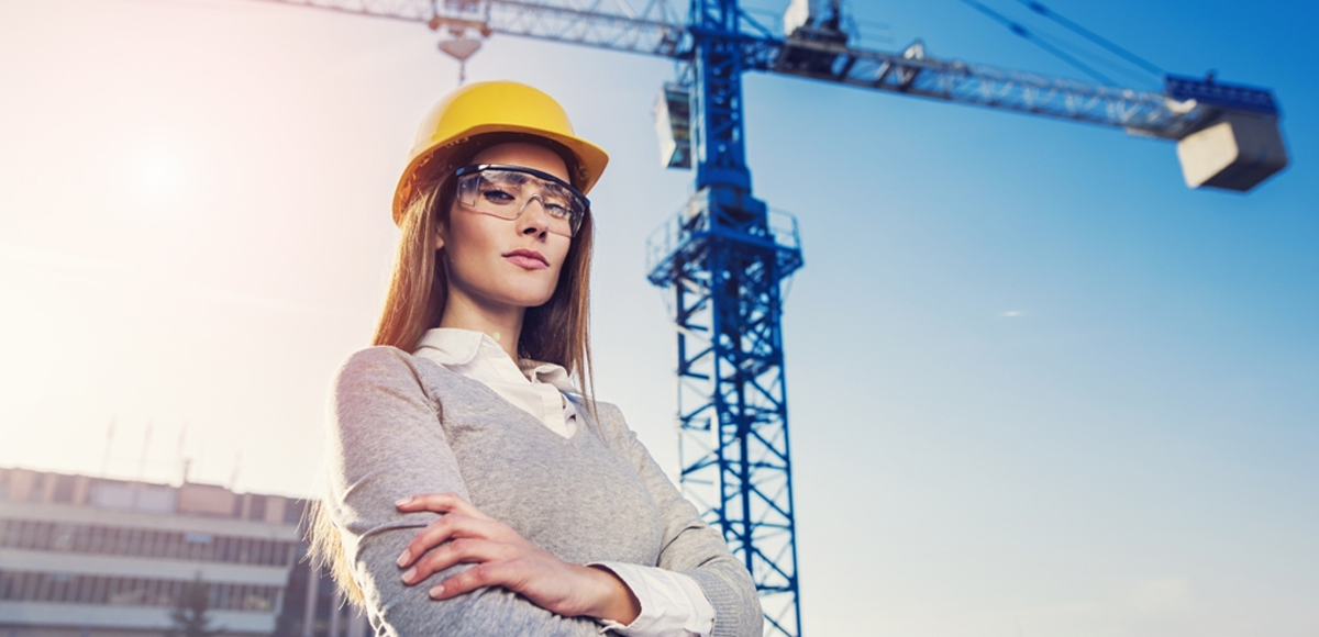 Mulheres na engenharia: do chão de fábrica a cargos de CEO